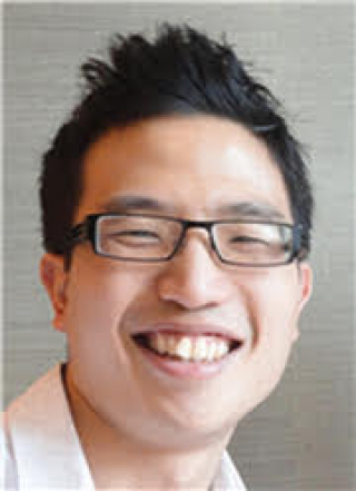 Dr Hoong-Wei Gan