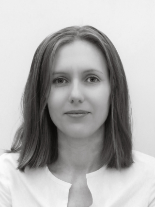 Dr Kira Oleinikov